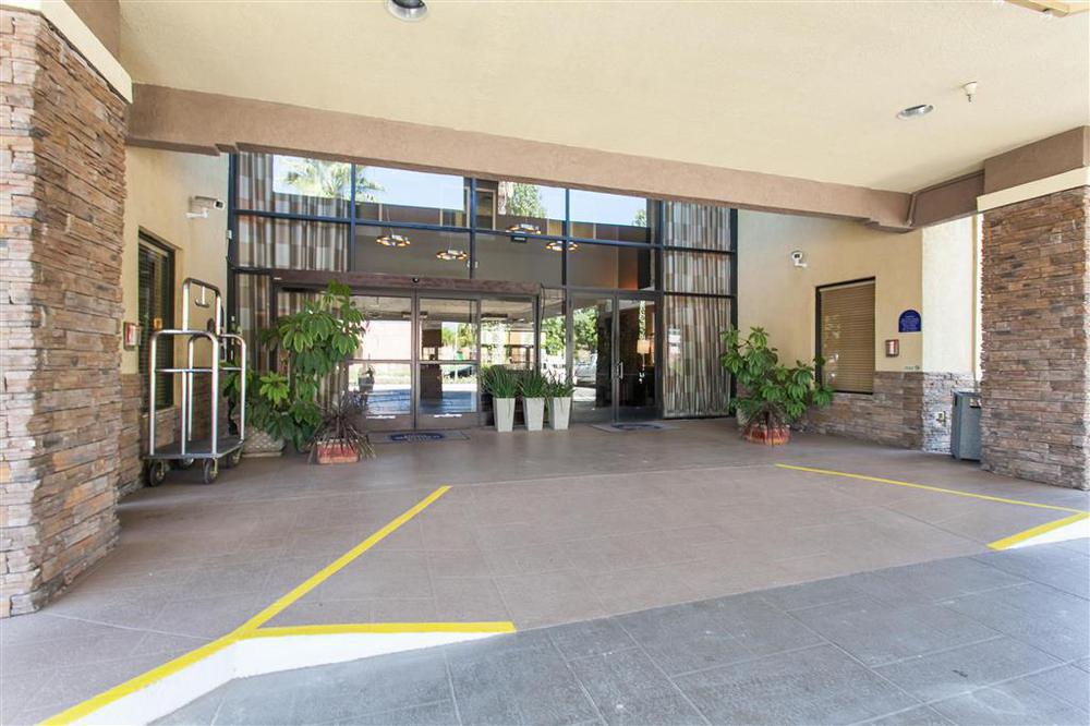 Hotel D'Lins Ontario Airport Kültér fotó